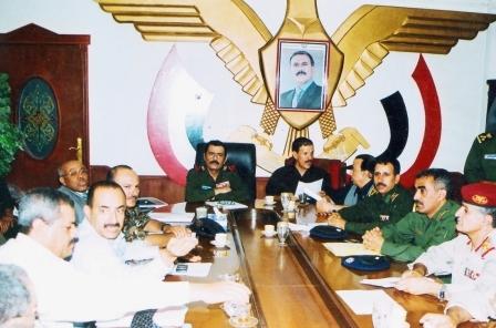 الزوعري لدى ترؤسه الاجتماع أمس